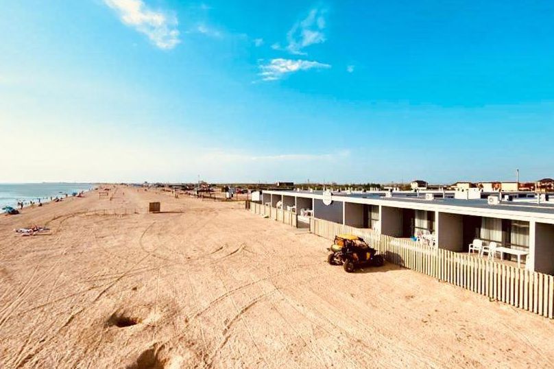 В Должанской - новая усадьба на косе Должанской